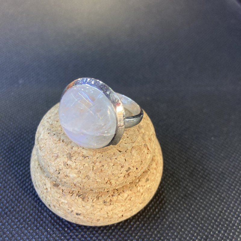 Anello con Pietra di Luna