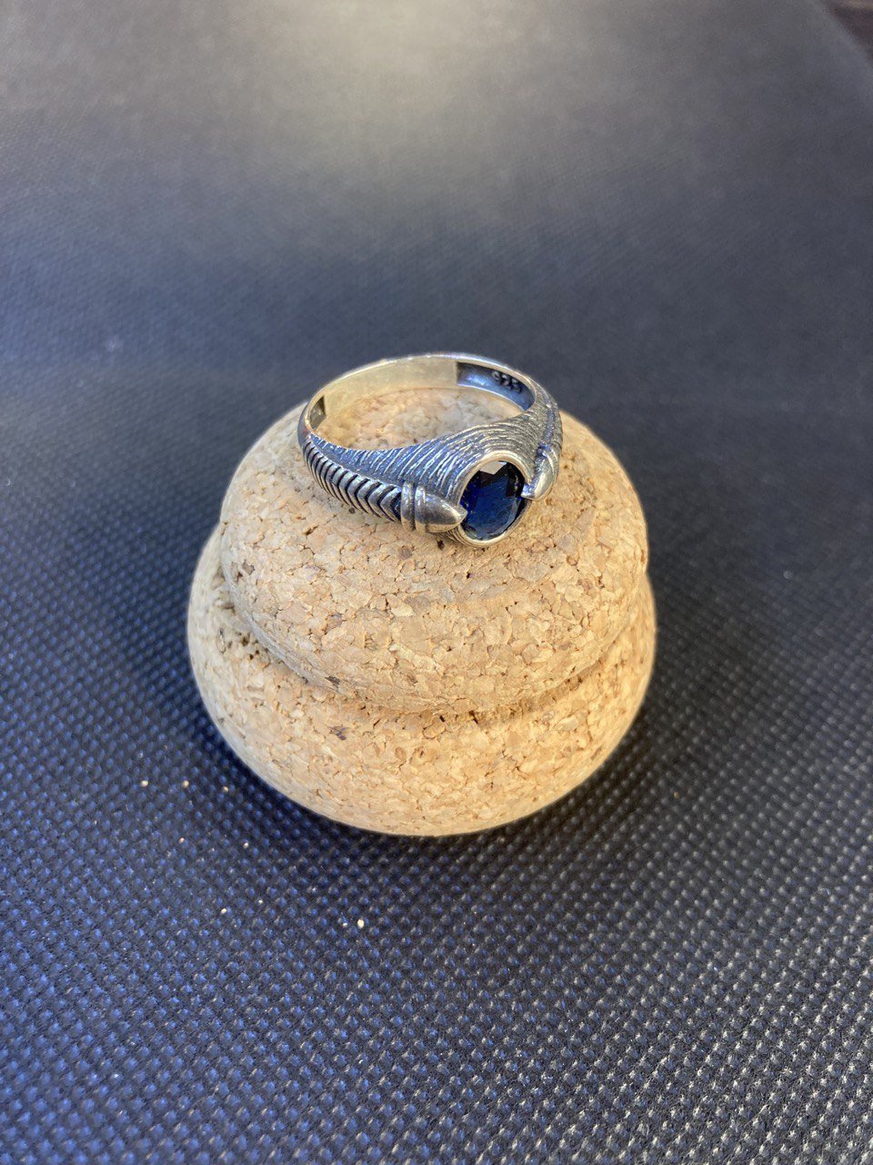 Anello con pietre naturali - immagine 2