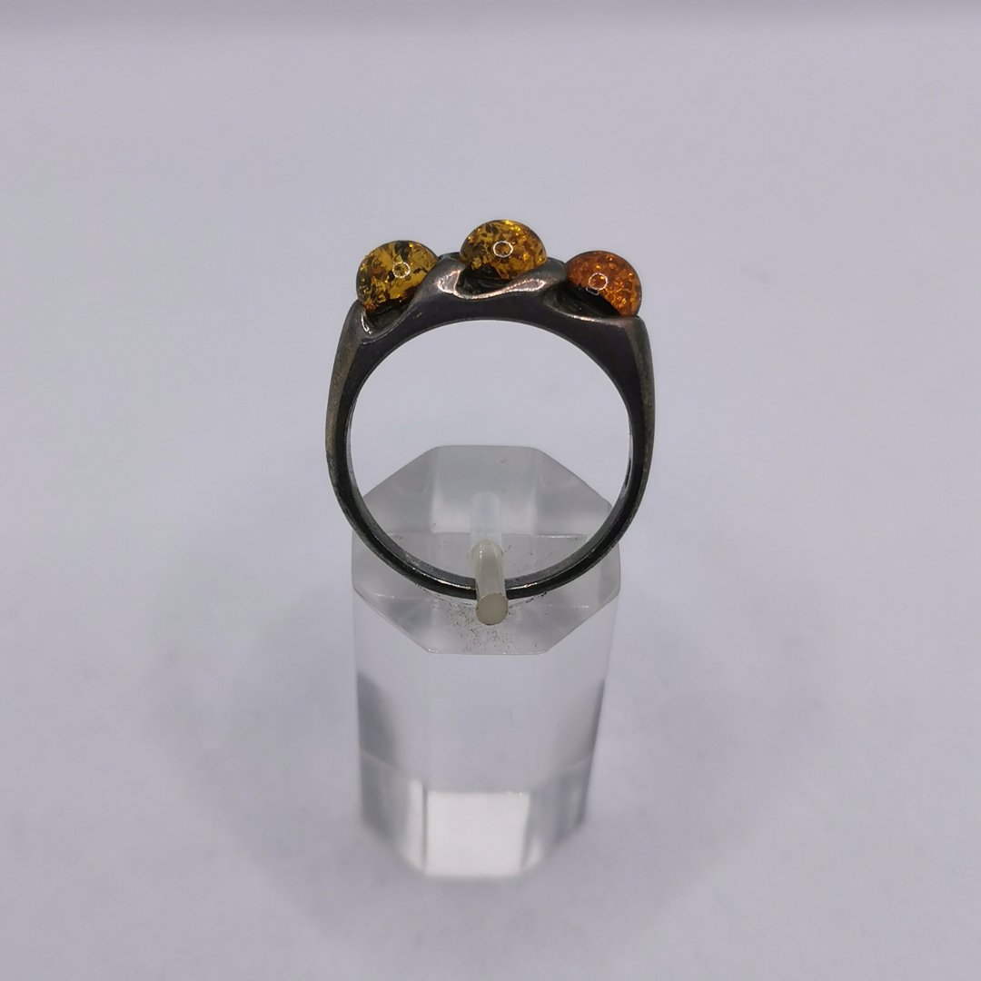 Anello in Argento con Tripla Sfera di Ambra Multicolor - immagine 2
