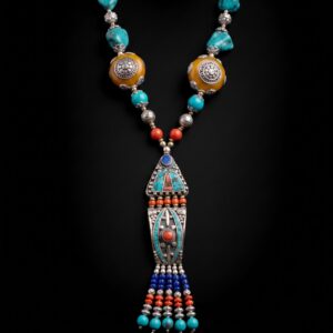 Collana Artigianale Etnica Tibetana in ottone argentato con Ambra Copale, Turchese e Corallo