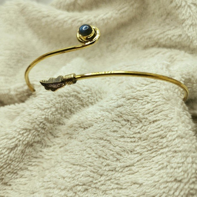 Etnic arm bracelet Stone