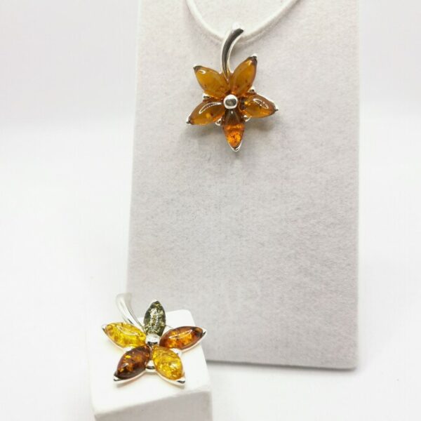 Amber Flower Pendant - immagine 4