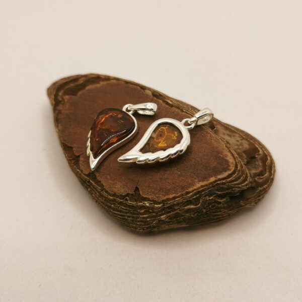 Amber Wing Pendant - immagine 2