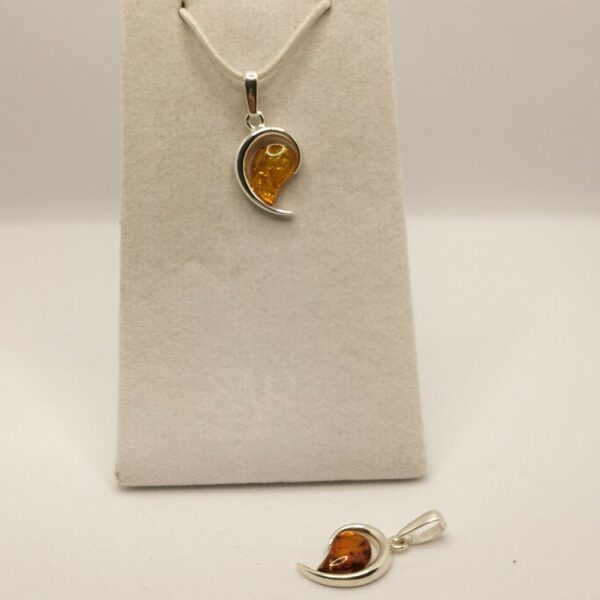 Amber Pendant - immagine 4