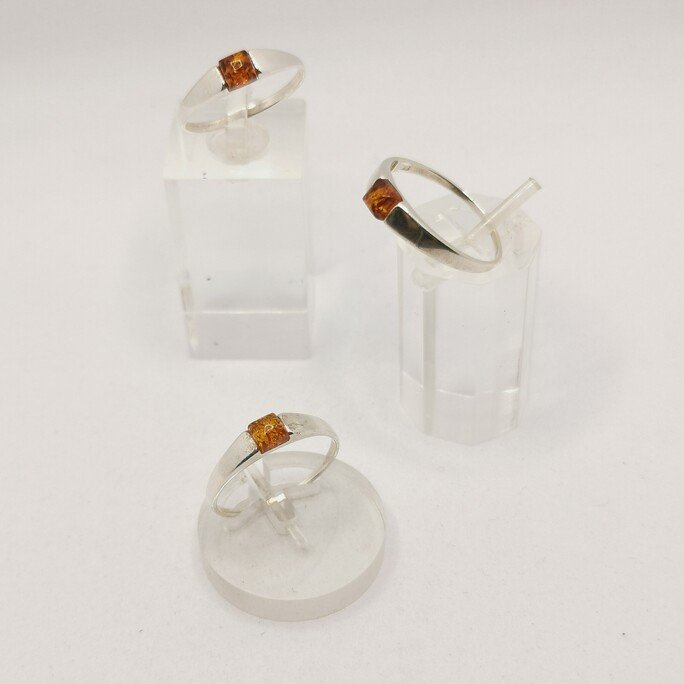 Anello con Ambra - immagine 3