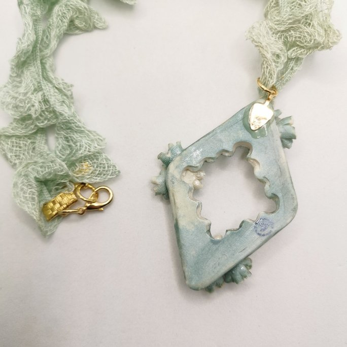 Ceramic - Ornamental Water green Flower - immagine 3