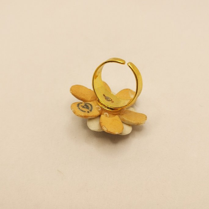 Ceramic - Yellow Flower - immagine 2