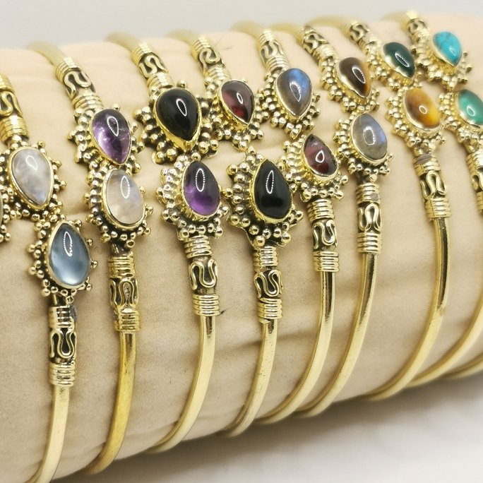 Stone bracelet