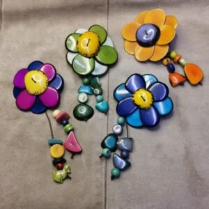 Spilla in avorio vegetale