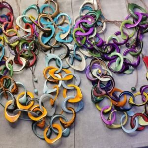 Collana in avorio vegetale