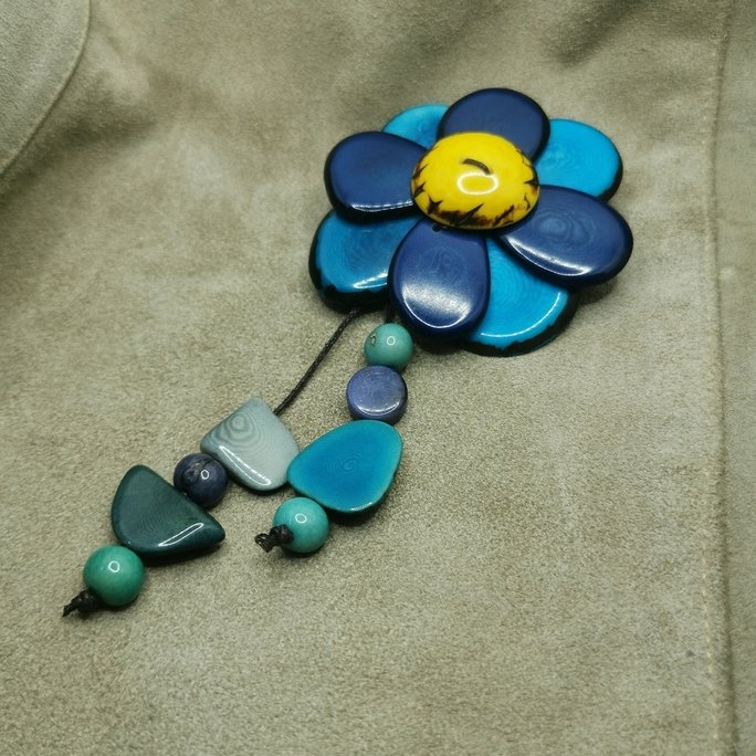 Spilla in avorio vegetale - immagine 5