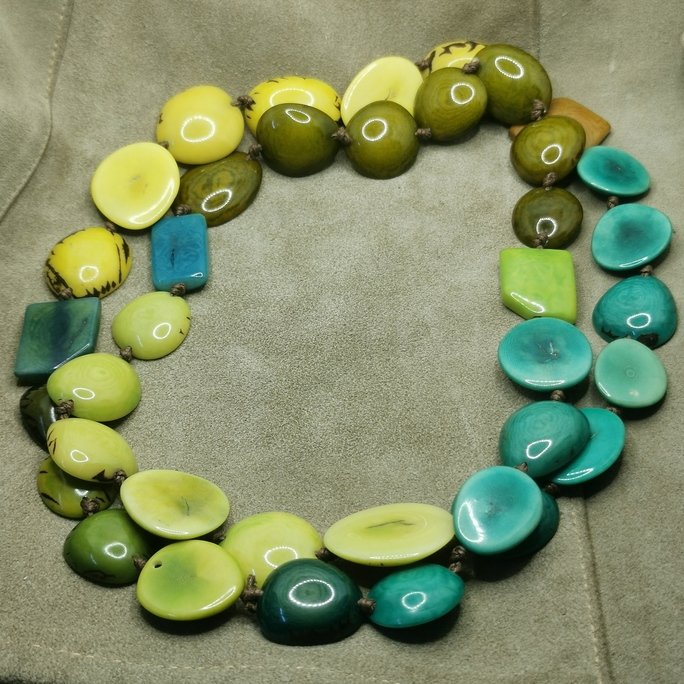 Collana in avorio vegetale - immagine 3