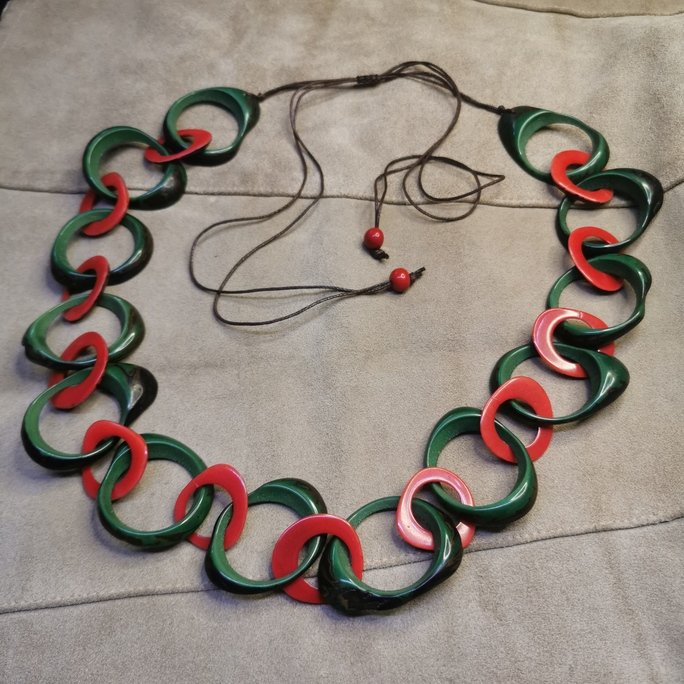 Collana in avorio vegetale - immagine 2