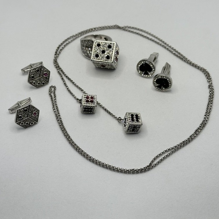 Crystal evolution - Anello con Swarovski - Poker - immagine 2