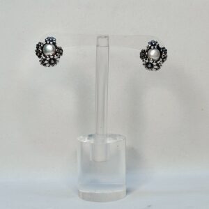 Orecchini Bouquet di Margherite con perla