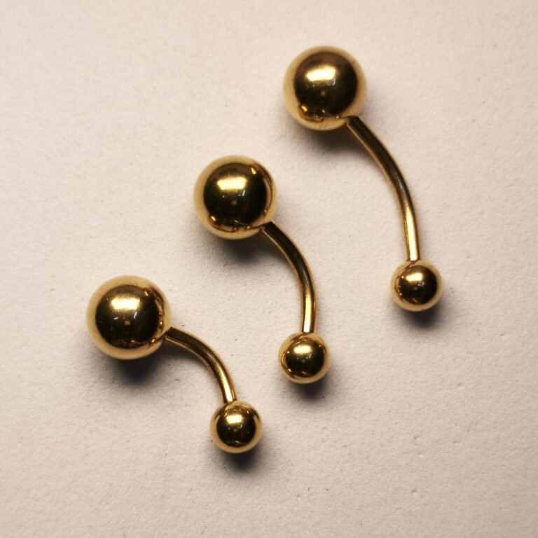 Titanio vs Acciaio Chirurgico: Quale Materiale Scegliere per i Gioielli? - Fluid Shop