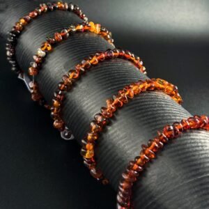 Bracciali elestici in Ambra con pietre irregolari lisce