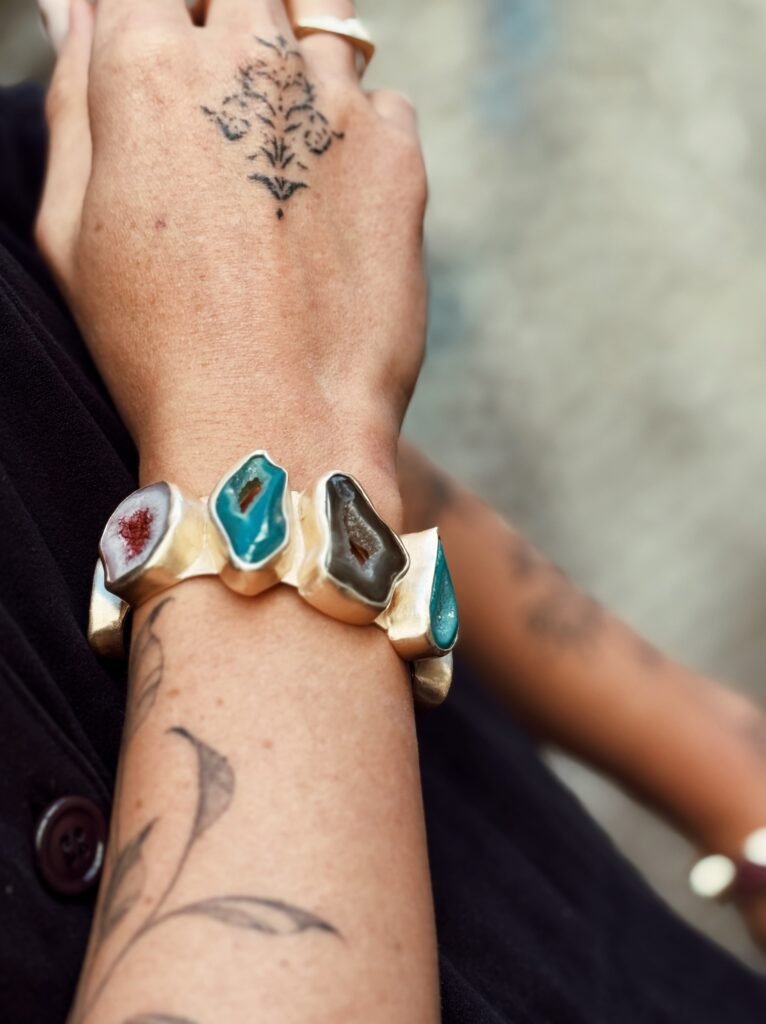 Bracciale Donna: Come Scegliere il Bracciale Perfetto in Argento e Pietre - Fluid Shop