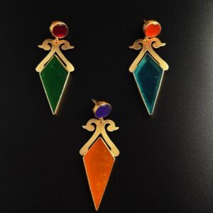 Orecchini Pendenti Figura Stilizzata Ottone Placcato Oro 24K e Agata