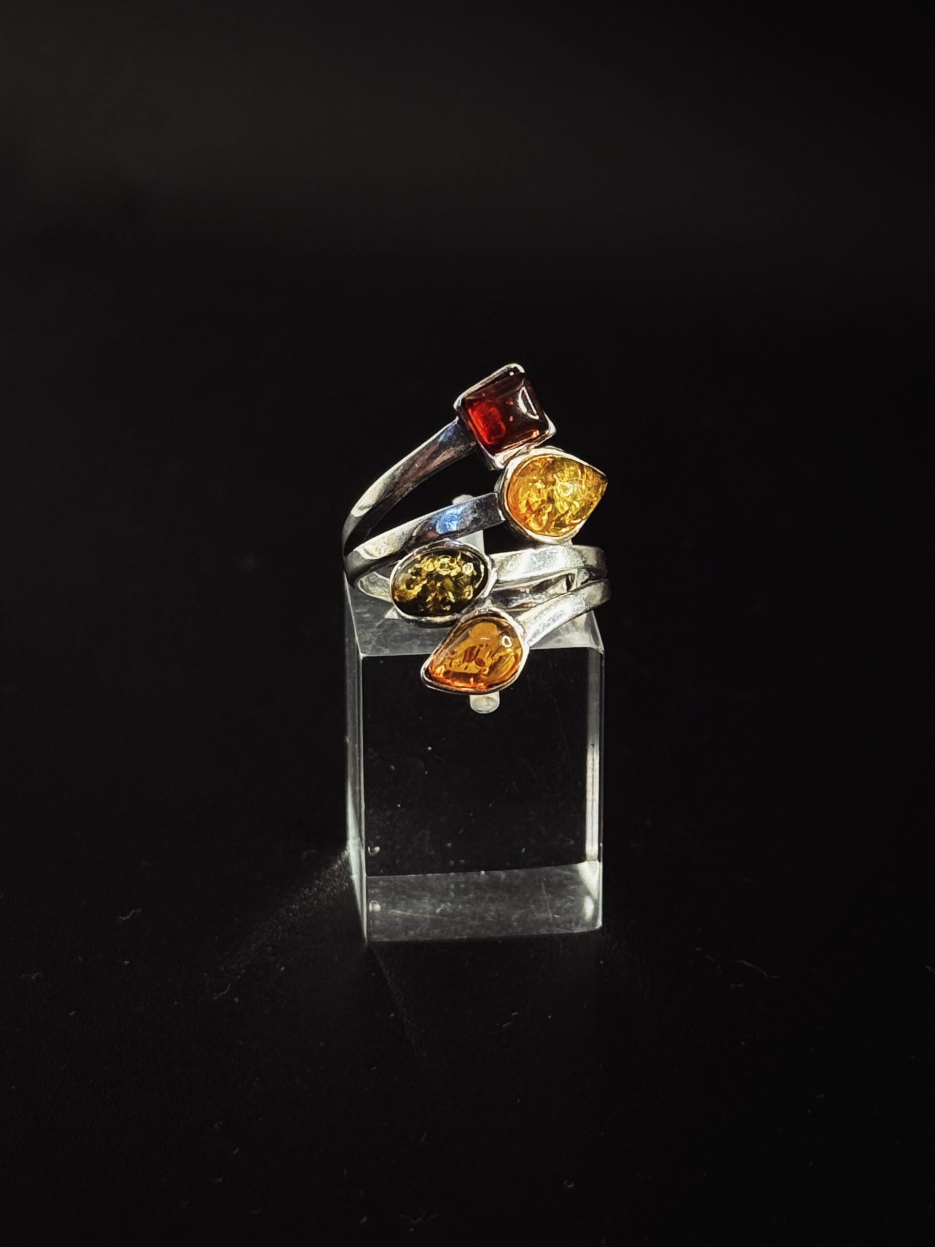 Anello avvolgente Multifasce Multicolor Ambra Baltica e Argento 925