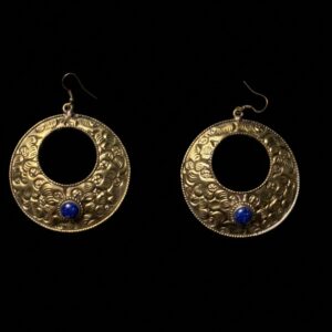 Orecchini Tibetani Sfera Forata Ornamentale Pendente in Ottone e Lapislazzuli